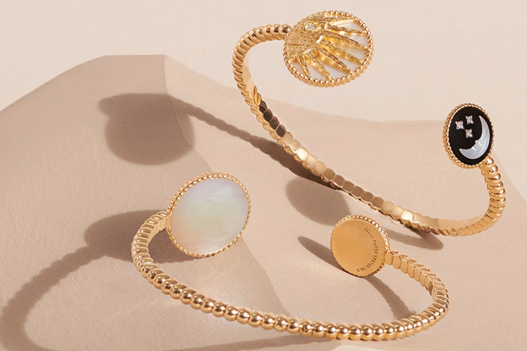 Dior bracelets stacking rose des vents  Dior jewelry, Dior bracelets,  Jewelry trends